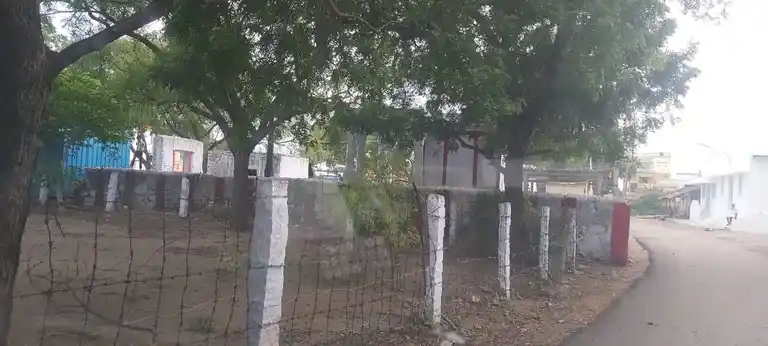 Arulmigu Varatharajaperumal Temple, Suraikkaypatti - 628902 அருள்மிகு வரதராஜப் பெருமாள் திருக்கோயில், Suraikkaypatti - 628902, Thoothukudi - Ancient Temple Architecture and History Image 6