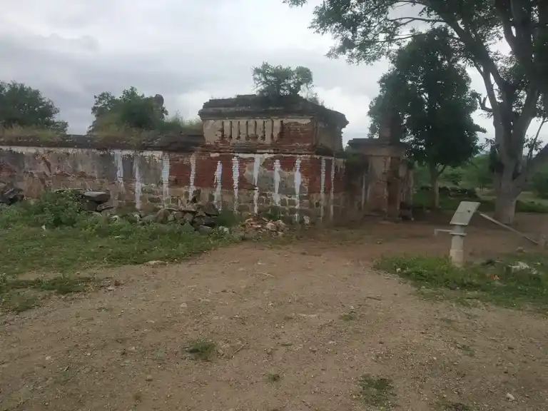 Arulmigu Varatharajaperumal Temple, Thottiapatti - 621114 அருள்மிகு வரதராஜப்பெருமாள் திருக்கோயில், Thottiapatti - 621114, Perambalur - Ancient Temple Architecture and History Image 6