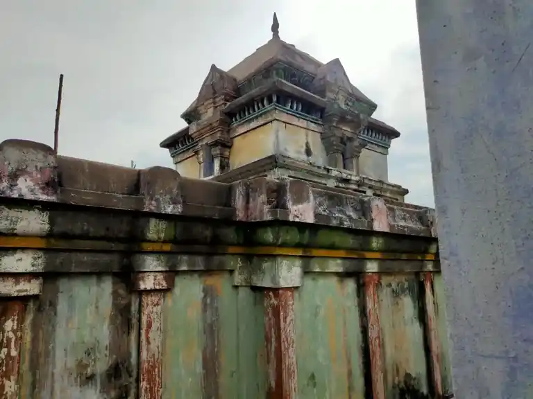 Arulmigu Varatharajaperumal Temple, Thumbalam - 621211 Arulmigu Varatharajaperumal Temple,  - 621211, Thiruchirappalli - Ancient Temple Architecture and History Image 3
