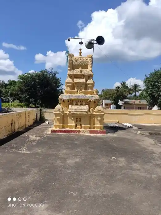 Arulmigu Varatharajaperumal Temple, Uramboo, Mangalapuram - 636202 அருள்மிகு வரதராஜப்பெருமாள் திருக்கோயில், Uramboo, Mangalapuram - 636202, Namakkal - Ancient Temple Architecture and History Image 4