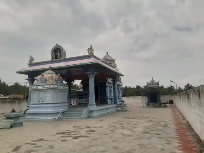 Arulmigu Varatharajaperumal Temple, Valliyarachal - 638111 அருள்மிகு வரதராஜப்பெருமாள் திருக்கோயில், வள்ளியரச்சல் - 638111, Tiruppur - Ancient Temple Architecture and History Image 9
