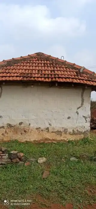 Arulmigu Varatharajaperumal Temple, Vellalapatti - 621303 Arulmigu Varatharajaperumal Temple, Vellalapatti - 621303, Thiruchirappalli - Ancient Temple Architecture and History Image 2