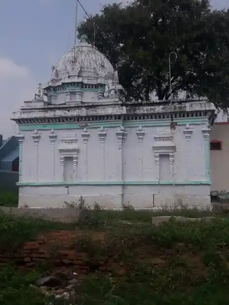 Arulmigu Varatharajaperumal Temple, Vettiyantholuvam - 632301 Temple