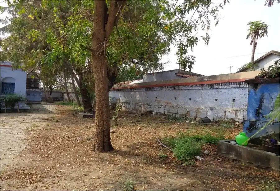 Arulmigu Varatharajaperumal Temple, Vijayamangalam, Perundurai - 638056 அருள்மிகு வரதராஜ பெருமாள் திருக்கோயில், விஜயமங்கலம், பெருந்துறை - 638056, Erode - Ancient Temple Architecture and History Image 8