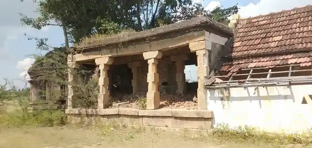 Arulmigu Varatharajapperumal Temple, Perunchunai - 622002 அருள்மிகு வரதராஜ பெருமாள் திருக்கோயில், Perunchunai - 622002, Pudukkottai - Ancient Temple Architecture and History Image 4