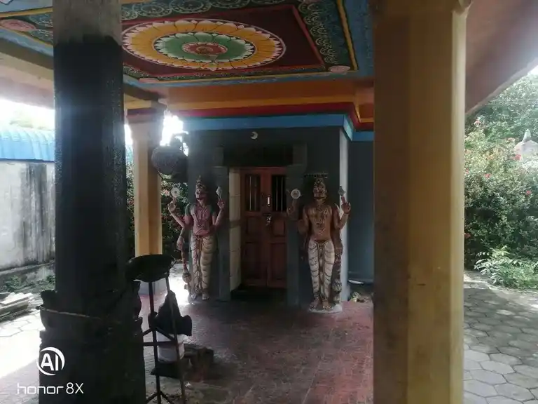 Arulmigu Varatnarajaparumal Temple, Katoor, Alangudi Mahajanam - 621706 Arulmigu varatnarajaparumal Temple, Katoor, Alangudi Mahajanam - 621706, Thiruchirappalli - Ancient Temple Architecture and History Image 2