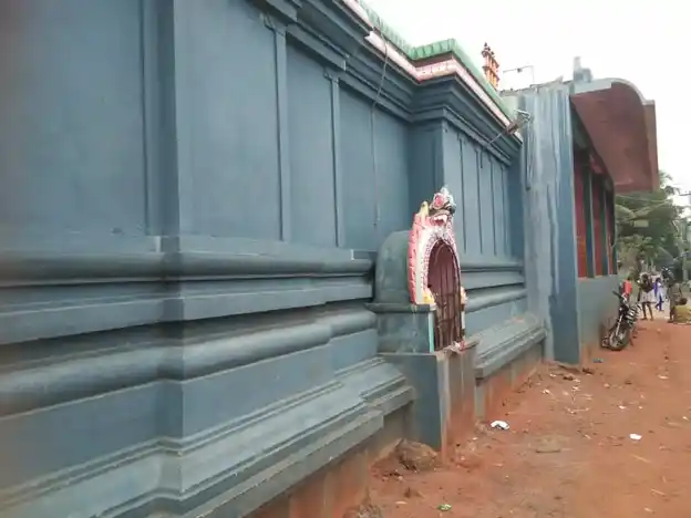Arulmigu Varnamuthumaariyamman Temple, Aagasampattu - 605111 Arulmigu Varnamuthumaariyamman Temple, Aagasampattu - 605111, Viluppuram - Ancient Temple Architecture and History Image 2