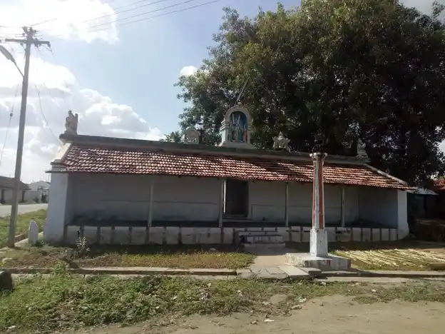 Arulmigu Vasantharajaperumal Temple, N.Pudupatty - 637020 அருள்மிகு வசந்தராஜபெருமாள் திருக்கோயில், N.Pudupatty - 637020, Namakkal - Ancient Temple Architecture and History Image 3