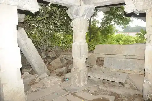 Arulmigu Vaseeswaraswamy Temple, Tirpachoor - 631203 அருள்மிகு வாசீஸ்வர சுவாமி திருக்கோயில், திருப்பச்சூர் - 631203, Tiruvallur - Ancient Temple Architecture and History Image 10