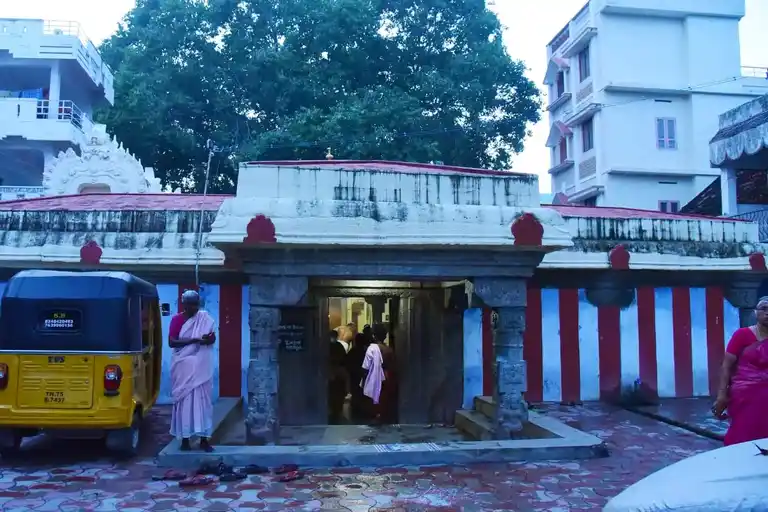 Arulmigu Vasudevar Temple, Ozhuginassery, Nagercoil - 629001 Temple