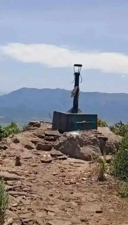 Arulmigu Vasumalaiyan Temple, Eathakoil - 625536 அருள்மிகு வாசிமiலையான் திருக்கோயில், Eathakoil - 625536, Theni - Ancient Temple Architecture and History Image 2