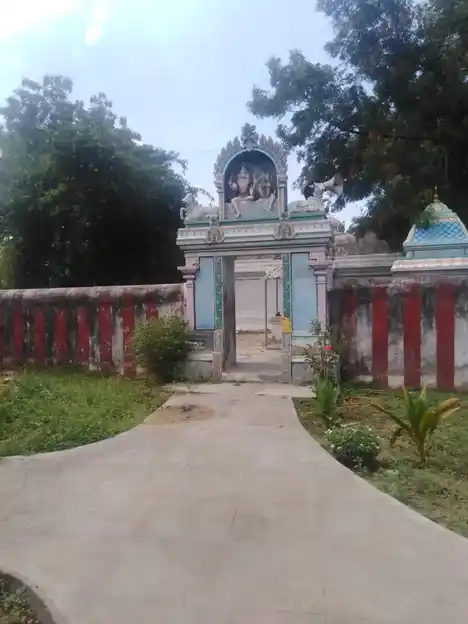 Arulmigu Vathalai Viswanatha Swami Temple, Akilandapuram - 613204 Arulmigu Vathalai Viswanatha Swami Temple, Akilandapuram - 613204, Thanjavur - Ancient Temple Architecture and History Image 4