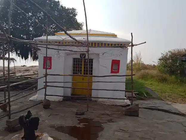Arulmigu Vathalmalai Thimmaraya Swamy Temple, Nallasenahalli - 635205