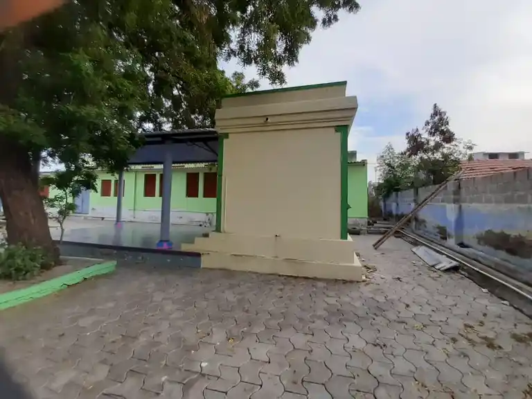 Arulmigu Vatikaraswamy Masatiamman Temple, Dharapuram - 644684 அருள்மிகு வேட்டைக்காரசாமி மாசாட்டியம்மன் திருக்கோயில், தாராபுரம் - 644684, Tiruppur - Ancient Temple Architecture and History Image 2