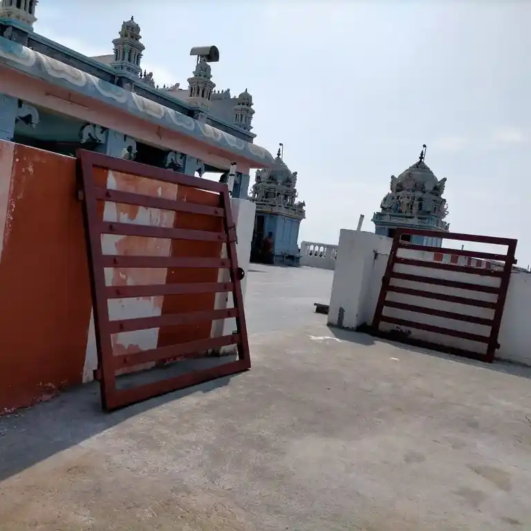 Arulmigu Vattamalai Velayuthaswamy Temple, Vattamalai, Katheri - 638183 அருள்மிகு வட்டமலை வேலாயுதசாமி திருக்கோயில், Vattamalai, Katheri - 638183, Salem - Ancient Temple Architecture and History Image 5