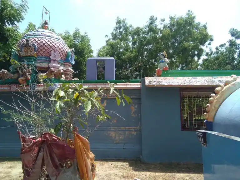 Arulmigu Vattamuthu Mari Amman Temple, Agara Orathur - 611108 அருள்மிகு வட்டமுத்துமாரியம்மன் திருக்கோயில், Agara Orathur, Agara Orathur - 611108, Nagapattinam - Ancient Temple Architecture and History Image 2