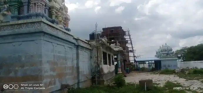Arulmigu Vattayuthamudaiya Ayyanar Temple, Samuthiram - 630710