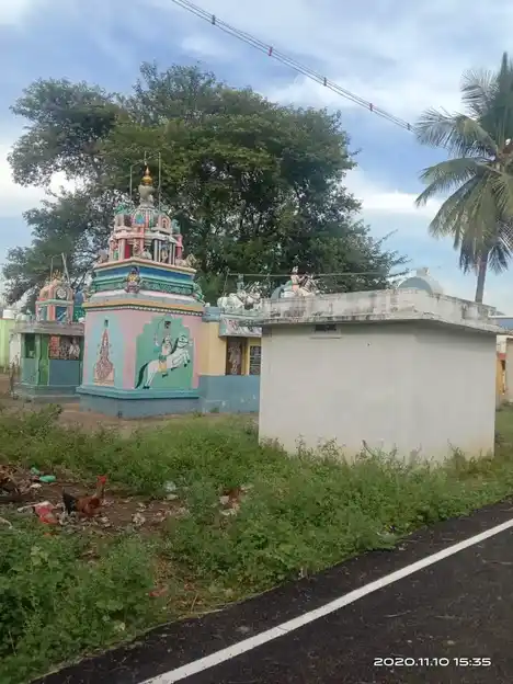 Arulmigu Vayalkulam Ayyanar Temple, Karungalakkudi - 625101 அருள்மிகு வயல்குளம் அய்யனார் திருக்கோயில், Karungalakkudi - 625101, Madurai - Ancient Temple Architecture and History Image 4