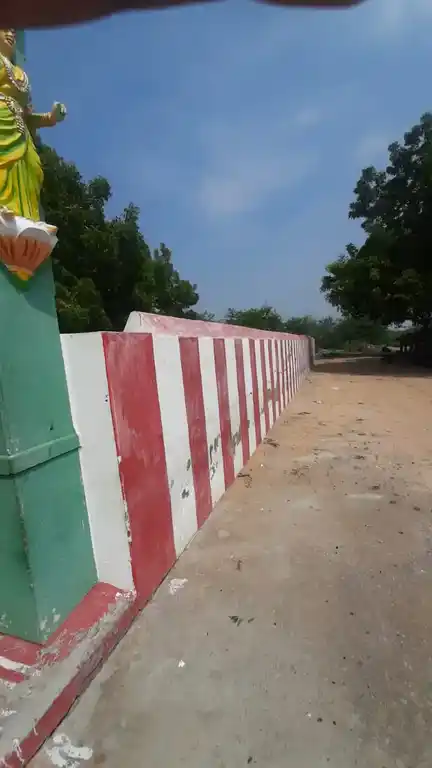 Arulmigu Vazhavanthamman Temple, Mandalamanickkam - 623605 அருள்மிகு வாழவந்தம்மன் திருக்கோயில், Mandalamanickkam - 623605, Ramanathapuram - Ancient Temple Architecture and History Image 2