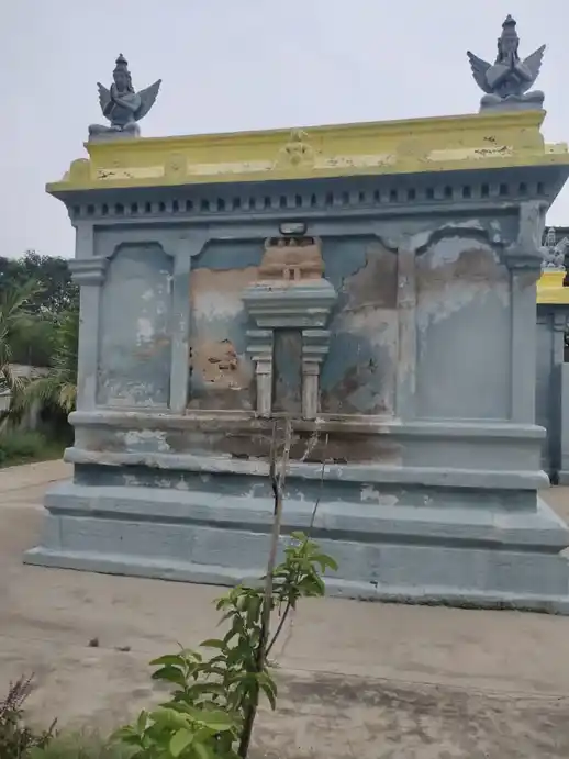 Arulmigu Veadanarayana Perumal Temple, Puthupadi - 632503 அருள்மிகு வேதநாராயணப்பெருமாள் திருக்கோயில், புதுப்பாடி - 632503, Ranipet - Ancient Temple Architecture and History Image 3