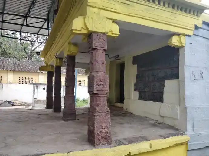 Arulmigu Veadanarayana Perumal Temple, Puthupadi - 632503 அருள்மிகு வேதநாராயணப்பெருமாள் திருக்கோயில், புதுப்பாடி - 632503, Ranipet - Ancient Temple Architecture and History Image 4