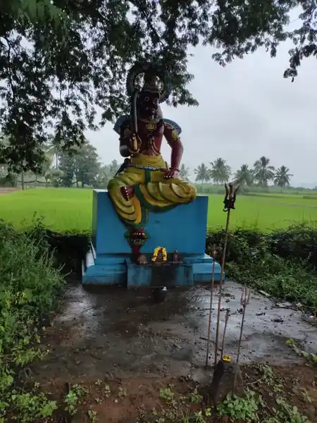 Arulmigu Veadiyappan Temple, Samandahalli - 635305 அருள்மிகு வேடியப்பன் திருக்கோயில், ரங்கன வலசை, ரங்கன வலசை - 635305, Dharmapuri - Ancient Temple Architecture and History Image 3