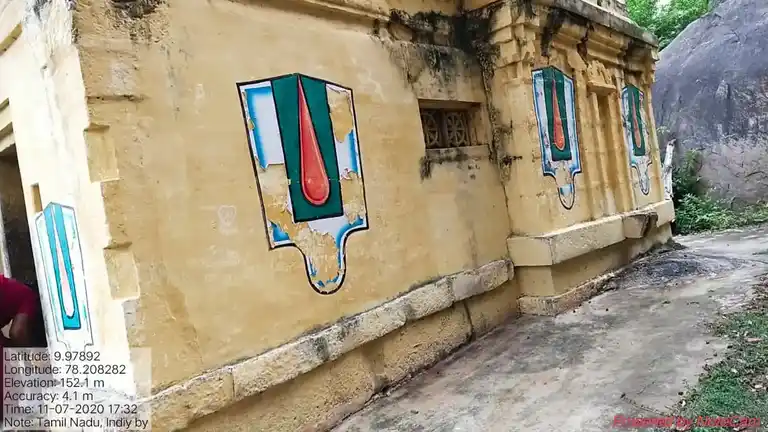 Arulmigu Veda Narayana Perumal Temple, Y.Kodikulam - 625107 அருள்மிகு வேதநாராயணபெருமாள் திருக்கோவில், யா.கொடிக்குளம் - 625107, Madurai - Ancient Temple Architecture and History Image 4