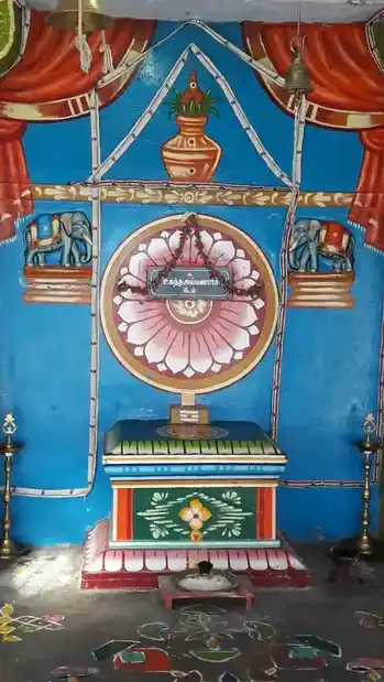 Arulmigu Vedasamy @ Yanaikaruppanasamy Temple, Thavittusanthai, Madurai - 625001 அருள்மிகு வேடசாமி என்ற யானைக்கருப்பணசாமி திருக்கோயில், தவிட்டுச்சந்தை, மதுரை - 625001, Madurai - Ancient Temple Architecture and History Image 3