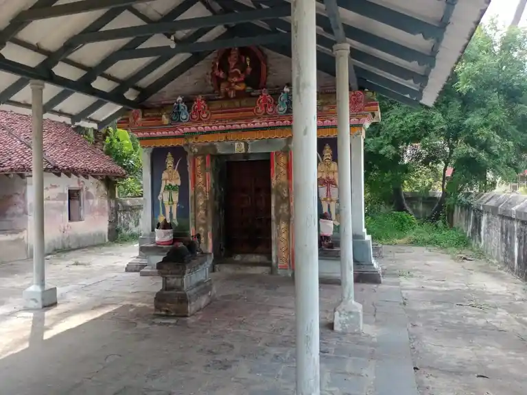 Arulmigu Vedavinayagar Temple, Keelazhinjipattu - 607402 அருள்மிகு வேதவிநாயகர் திருக்கோயில், Keelazhinjipattu - 607402, Cuddalore - Ancient Temple Architecture and History Image 2
