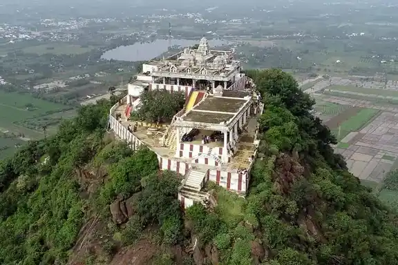 Arulmigu Vedhagireeswarar Temple, Uratchikkottai, Erode - 638301 அருள்மிகு வேதகிரீஸ்வரர் திருக்கோயில், ஊராட்சிக்கோட்டை, ஈரோடு - 638301, Erode - Ancient Temple Architecture and History Image 3