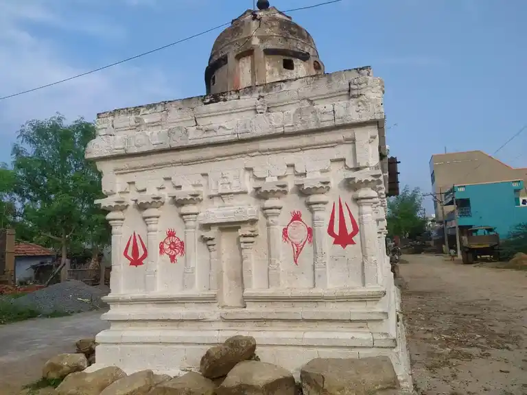 Arulmigu Vedhanarayanaperumal Temple, Kolappadi - 621704 அருள்மிகு வேதநாராயணப்பெருமாள் திருக்கோயில், Kolappadi - 621704, Perambalur - Ancient Temple Architecture and History Image 4