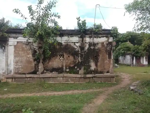 Arulmigu Vedhanayagi Amman Samedha Kundheeswarar Temple, Dharmapuram - 603312 அருள்மிகு வேதநாயகியம்மன் சமேத குந்திஸ்வரர் திருக்கோயில், Dharmapuram - 603312, Chengalpattu - Ancient Temple Architecture and History Image 2