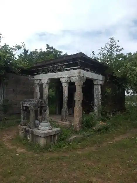 Arulmigu Vedhanayagi Amman Samedha Kundheeswarar Temple, Dharmapuram - 603312 அருள்மிகு வேதநாயகியம்மன் சமேத குந்திஸ்வரர் திருக்கோயில், Dharmapuram - 603312, Chengalpattu - Ancient Temple Architecture and History Image 3
