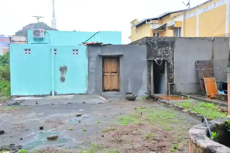 Arulmigu Vedhapada Salai Madam, Thirukalukundram - 603109 அருள்மிகு வேதபாட சாலை மடம், திருக்கழுகுன்றம் - 603109, Chengalpattu - Ancient Temple Architecture and History Image 3