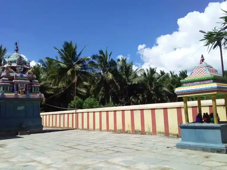 Arulmigu Vedhapureeswarar Temple, Povanur - 612803 அருள்மிகு வேதபுரீஸ்வரர் திருக்கோயில், Povanur, Povanur - 612803, Thiruvarur - Ancient Temple Architecture and History Image 3