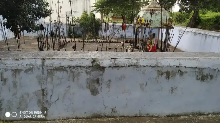 Arulmigu Vediyappan Temple, Ellapudayampatty - 636903 அருள்மிகு வேடியப்பன் சுவாமி திருக்கோயில், எல்லப்புடையாம்பட்டி - 636903, Dharmapuri - Ancient Temple Architecture and History Image 4