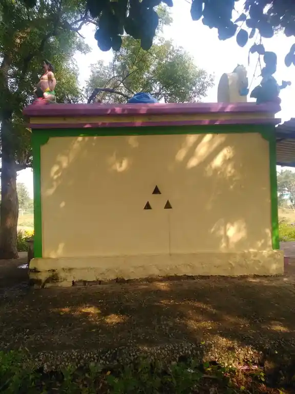 Arulmigu Vediyappan Temple, Japthikariyanthal - 606702 அருள்மிகு வேடியப்பன் திருக்கோயில், Japthikariyanthal - 606702, Tiruvannamalai - Ancient Temple Architecture and History Image 3