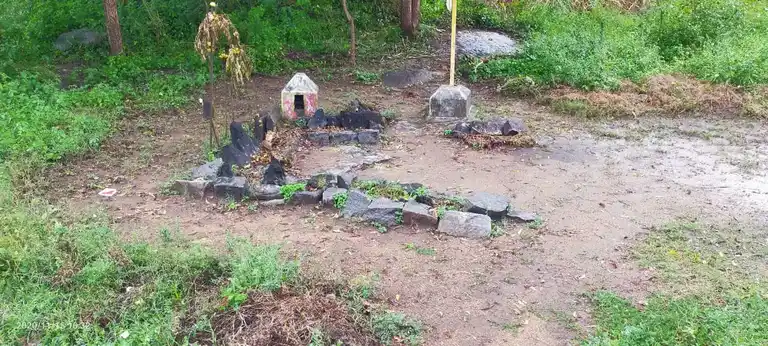 Arulmigu Vediyappan Temple, Kungalinatham - 606707 அருள்மிகு வேடியப்பன் திருக்கோயில், Kungalinatham - 606707, Tiruvannamalai - Ancient Temple Architecture and History Image 5