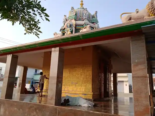 Arulmigu Vediyappan Temple, Reddivalasai, Periyathallappadi - 635307 Temple