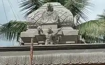 Arulmigu Veera Anjaneyar Temple, Thithipet, Thuthipattu - 635811 அருள்மிகு வீரஆஞ்சநேயர் திருக்கோயில், துத்திப்பட்டு, துத்திப்பட்டு - 635811, Thirupathur - Ancient Temple Architecture and History Image 2