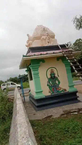 Arulmigu Veera Anjaneyar Temple, Veerampakam Pudhur - 604408 Arulmigu Veera Anjaneyar Temple, Veerampakam Pudhur - 604408, Tiruvannamalai - Ancient Temple Architecture and History Image 2