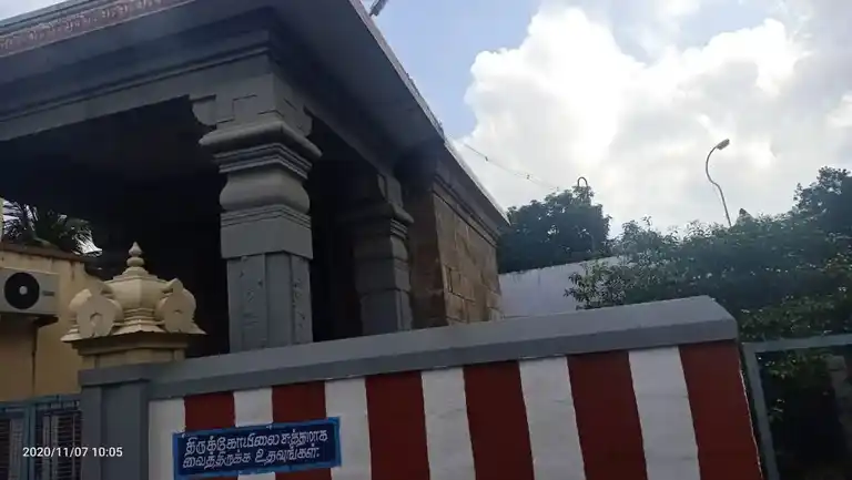 Arulmigu Veera Anjaneyaswamy Temple, Veerakoil, A.K.Padavedu - 606905 அருள்மிகு வீரஆஞ்சநேயர் திருக்கோயில், வீரகோயில், அ.கோ.படவேடு - 606905, Tiruvannamalai - Ancient Temple Architecture and History Image 4