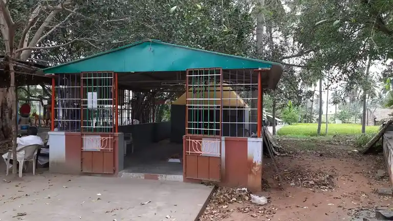 Arulmigu Veera Anumanthrayar Temple, Amarakundhi - 636503 அருள்மிகு வீர அனுமந்தராயர் திருக்கோயில், Amarakundhi - 636503, Salem - Ancient Temple Architecture and History Image 5