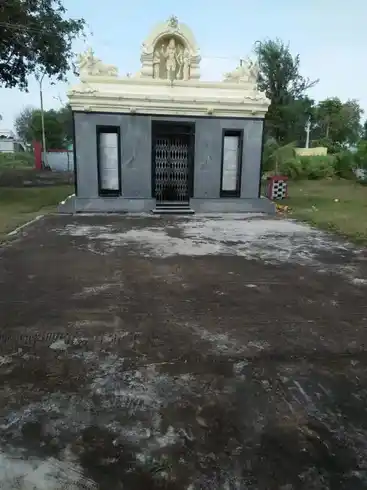 Arulmigu Veera Bathira Swami Temple, Athur - 635815 அருள்மிகு வீரபத்திரசுவாமி திருக்கோயில், ஆத்தூர்குப்பம் - 635815, Thirupathur - Ancient Temple Architecture and History Image 4