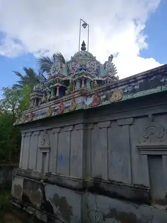 Arulmigu Veera Gothandaraswamy Temple, Karpaganatharkulam Koviladi - 614703 அருள்மிகு வீரகோதண்டசுவாமி திருக்கோயில், கற்பகநாதர்குளம் கோவிலடி - 614703, Thiruvarur - Ancient Temple Architecture and History Image 4