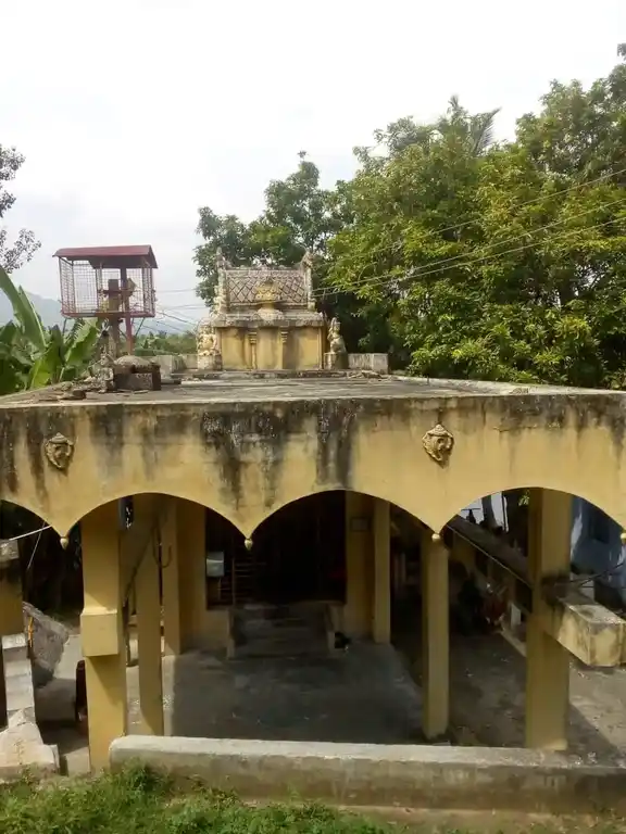 Arulmigu Veera Muppidariamman Temple, Near Periyakulam, Azhagiapandiapuram - 629851