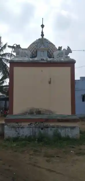 Arulmigu Veera Naagamaal Temple, Kulipatti - 624619 அருள்மிகு வீரநாகம்மாள் திருக்கோயில், Kulipatti - 624619, Dindigul - Ancient Temple Architecture and History Image 7