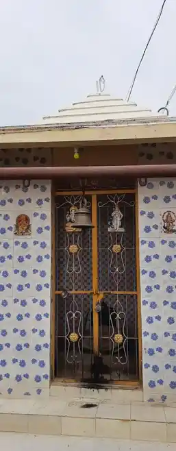 Arulmigu Veera Pandiya Vinayagar Temple, Veerapandiapuram - 628712 அருள்மிகு வீரபாண்டியவிநாயகர் திருக்கோயில், Veerapandiapuram - 628712, Thoothukudi - Ancient Temple Architecture and History Image 4