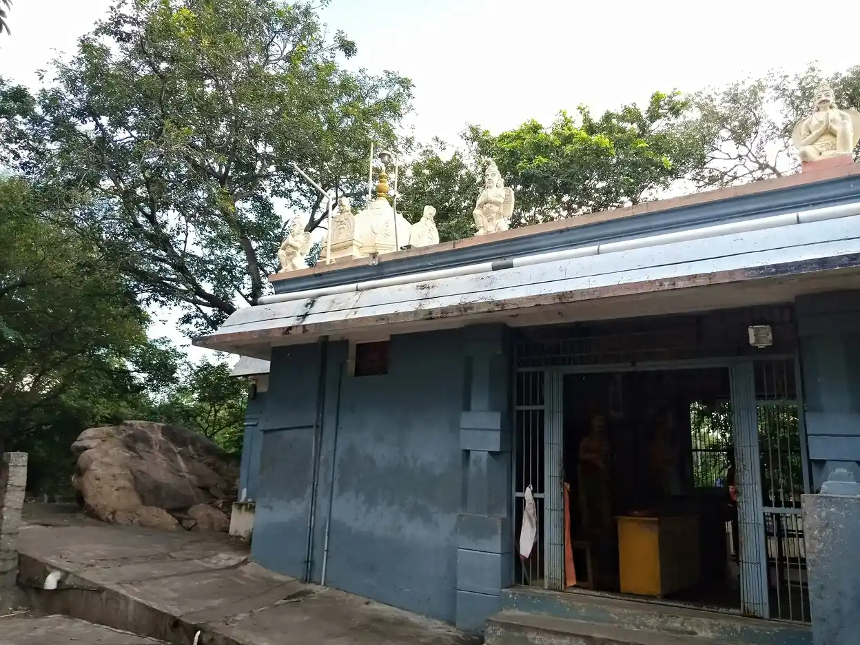 Arulmigu Veeraanjaneyar Temple, Aathiyandhal - 606603 அருள்மிகு வீரஆஞ்சநேயர் திருக்கோயில், ஆதியந்தல் - 606603, Tiruvannamalai - Ancient Temple Architecture and History Image 3