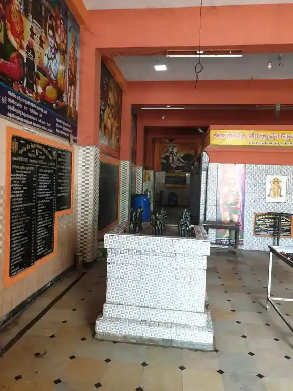 Arulmigu Veeraanjaneyar Temple, G.H Hospitial, Tiruthani - 631209 Arulmigu Veeraanjaneyar Temple, G.H Hospitial, Tiruthani - 631209, Tiruvallur - Ancient Temple Architecture and History Image 2